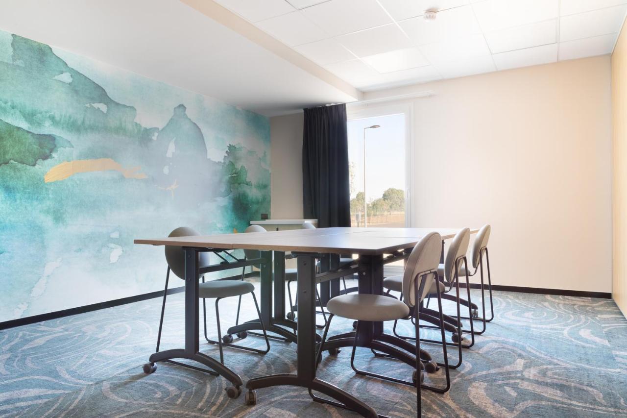 Ibis Styles Miramas Hotell Eksteriør bilde