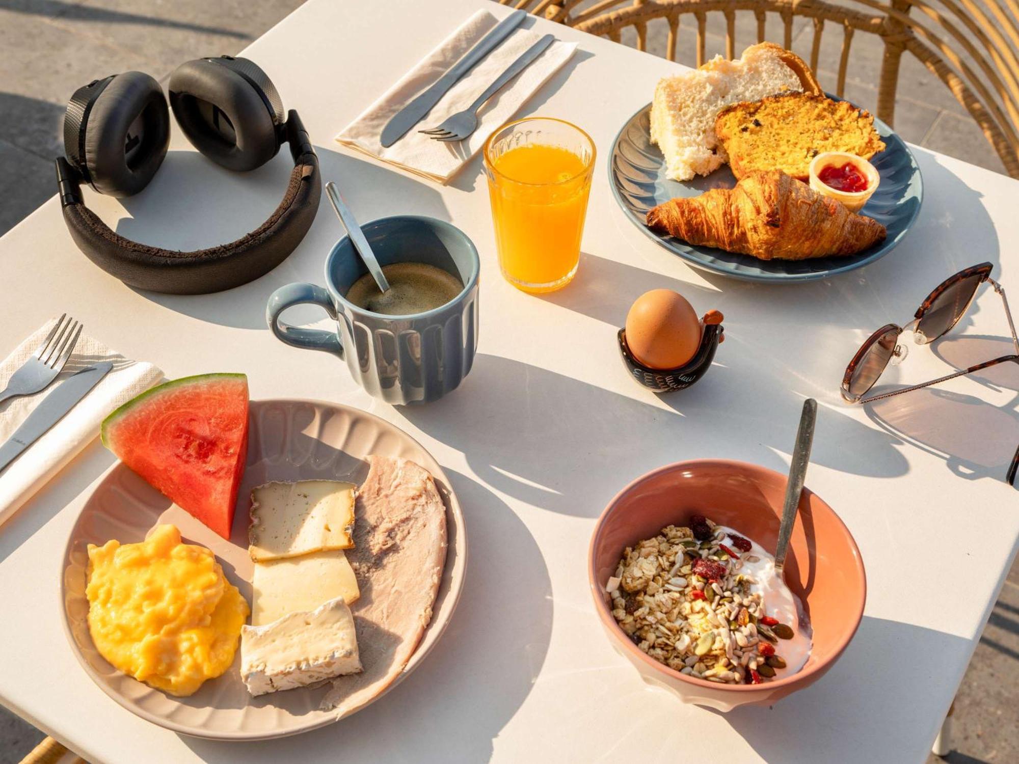 Ibis Styles Miramas Hotell Eksteriør bilde