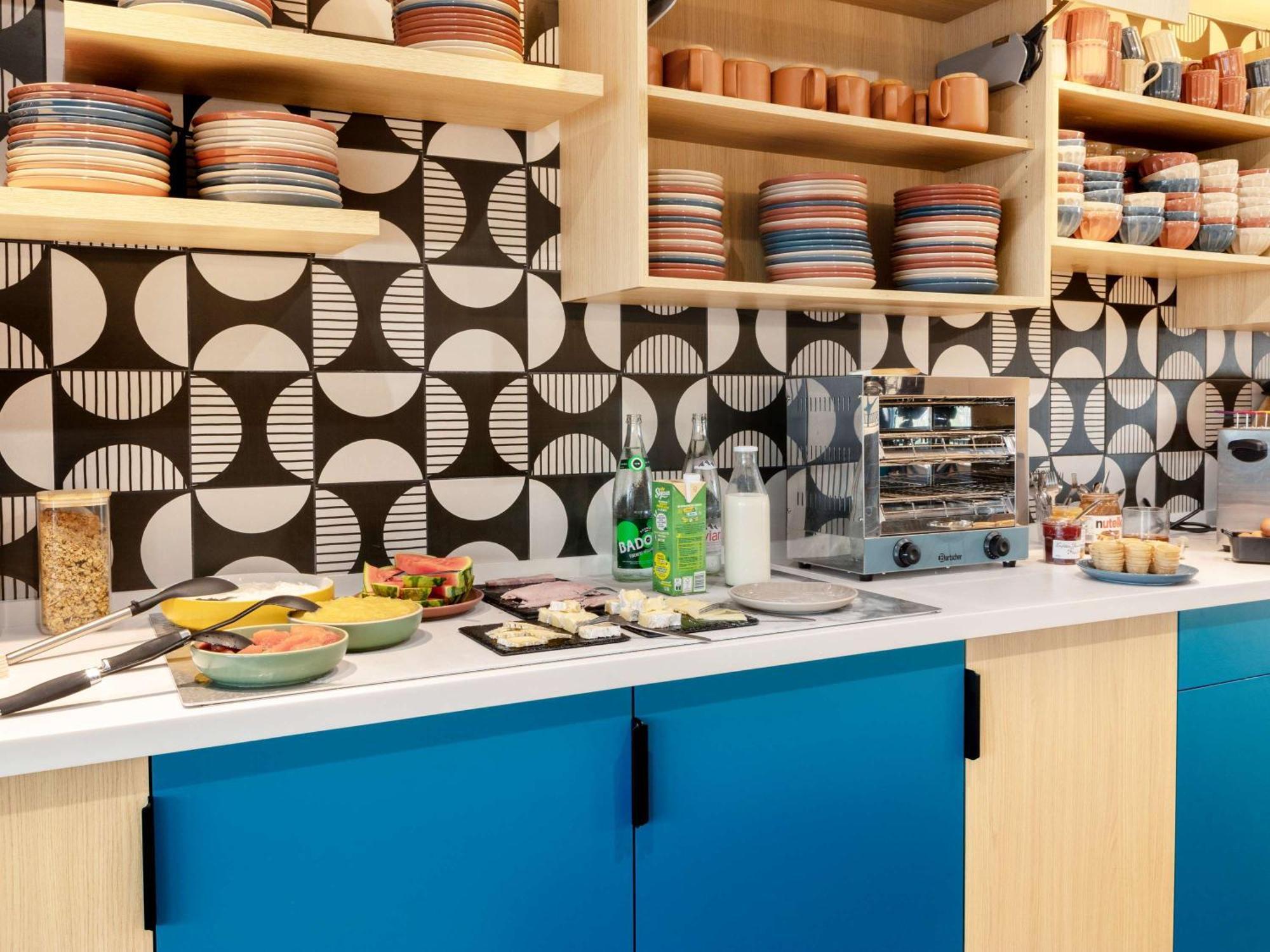 Ibis Styles Miramas Hotell Eksteriør bilde